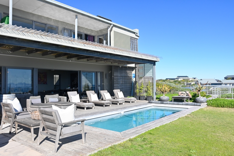 6 Bedroom Property for Sale in Romansbaai Estate Western Cape